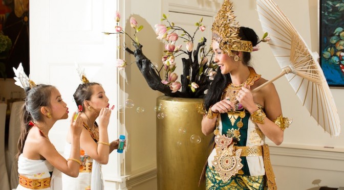 Indonesische dansgroep DwiBhumi, www.zorg-artiesten.nl