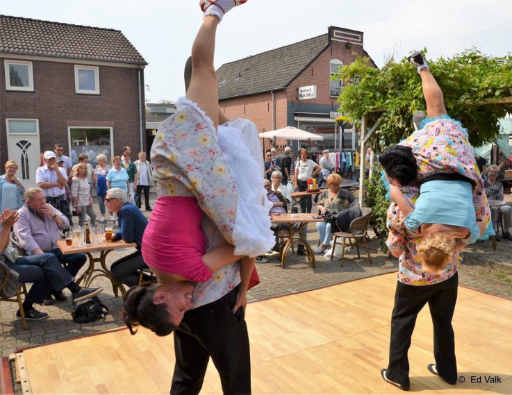 rock & roll dansdemostratie te boeken bij www.kwekel-evenementen.nl