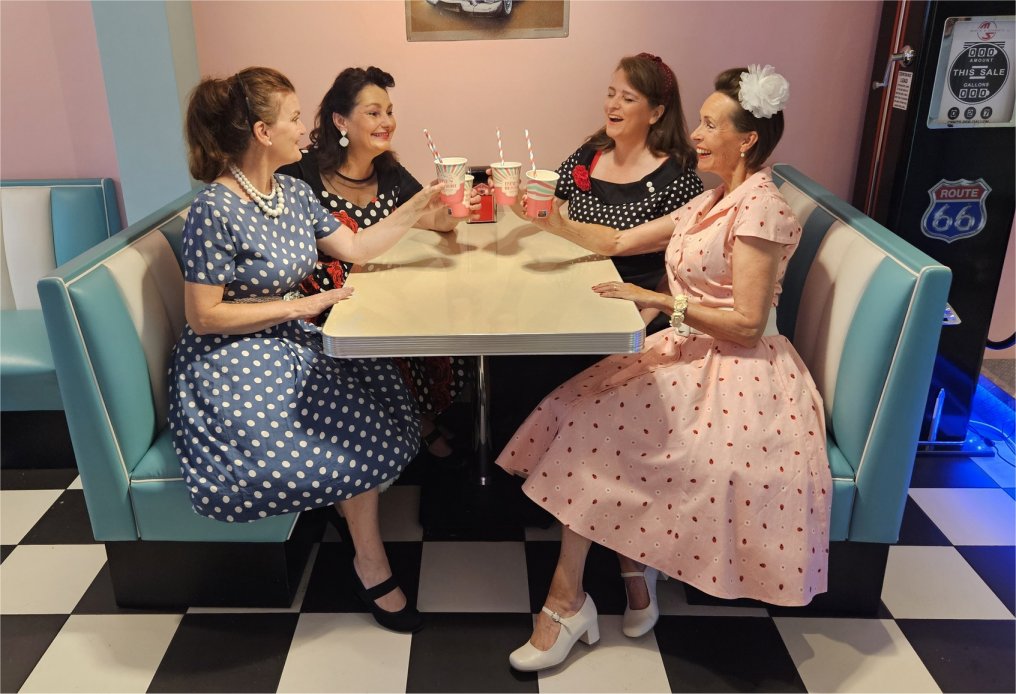 Swingen met The Elvettes, www.zorg-artiesten.nl